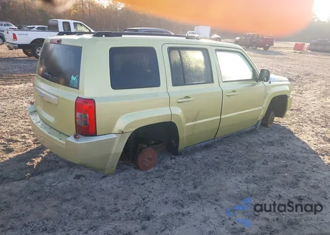 2010 Jeep Patriot Sport from USA, damaged, VIN 1J4NT2GA1AD537083